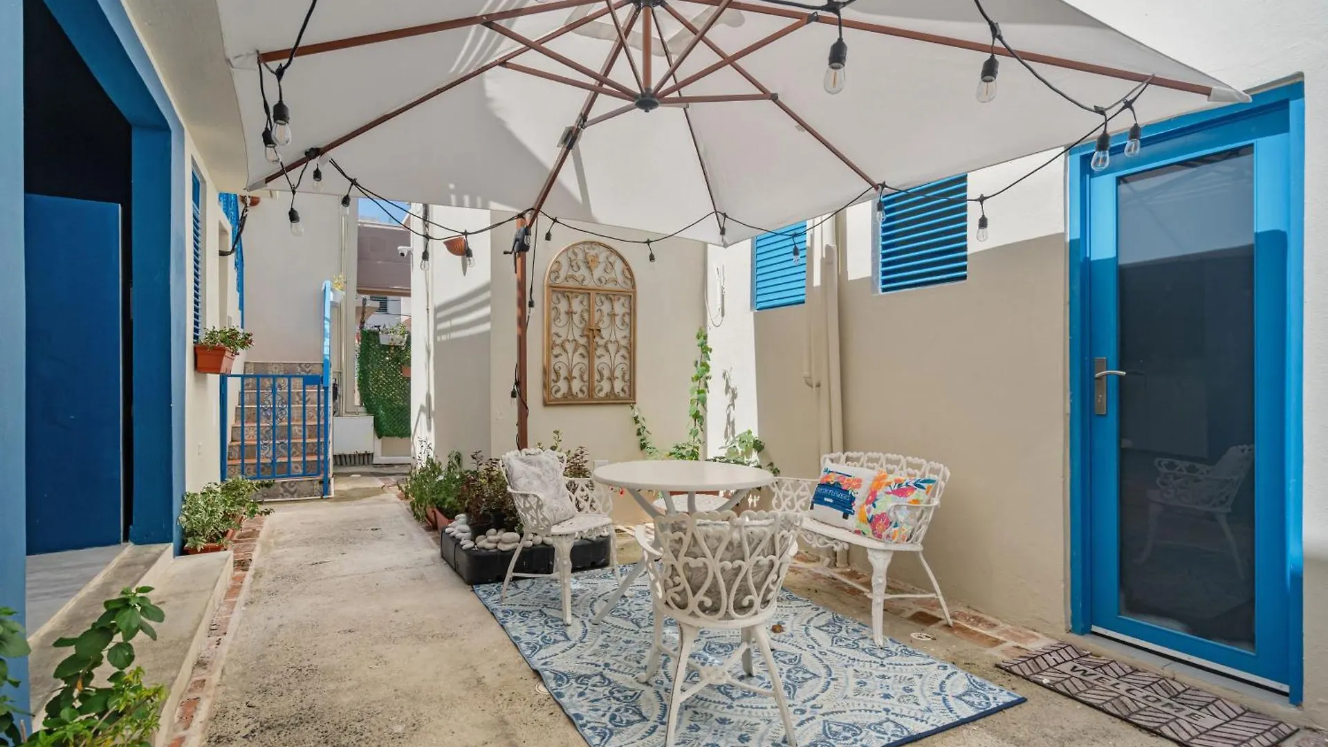 Artistic One-Bedroom Garden Apartment In Sj Mm9 Σαν Χουάν